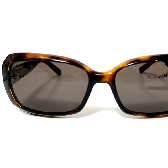 GUCCI SUNGLASSES NWT $186.00